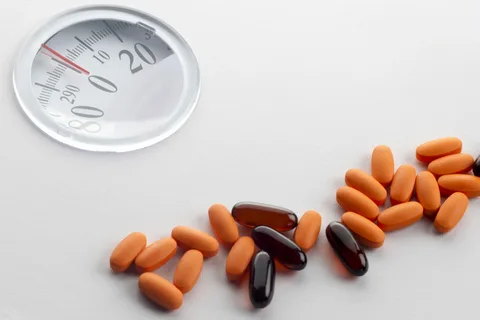 Prescription weight loss pills: A doctor's consultation is essential.
